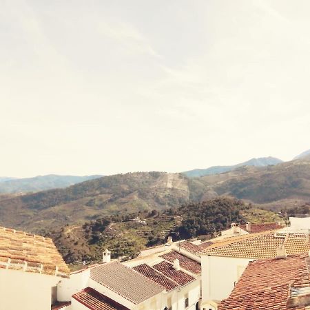 Villa Casa El Campanario Yunquera Esterno foto