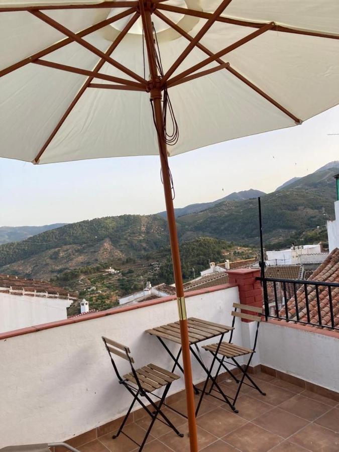 Villa Casa El Campanario Yunquera Esterno foto